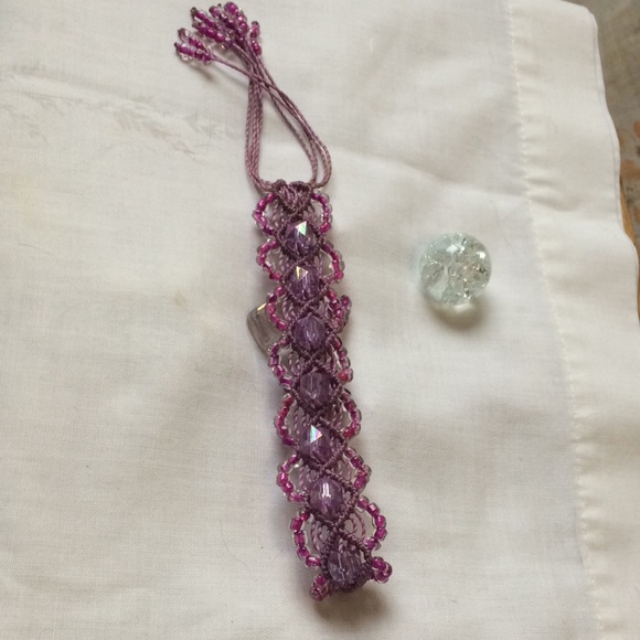 Bead and cord bracelet - Picture 3 of 5
